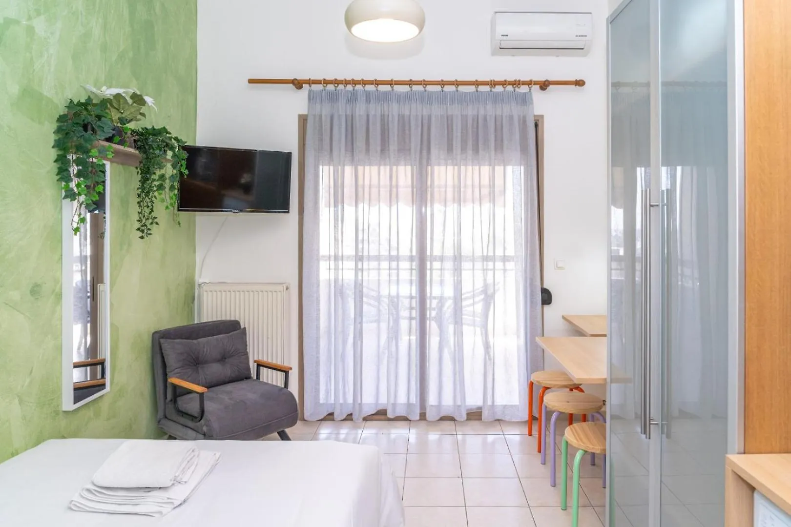 Kosmos Sercvice Apartment Beautiful Studio 2 With Additional Cost Parking Thessaloniki